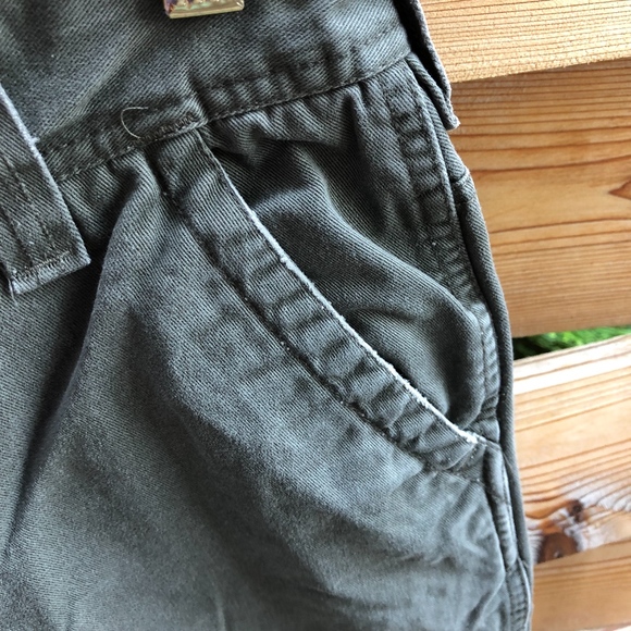 M. Gordon Cargo Short Military Green - Picture 4 of 6